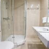 3* Árpád Hotel fürdőszobája Tatabányán